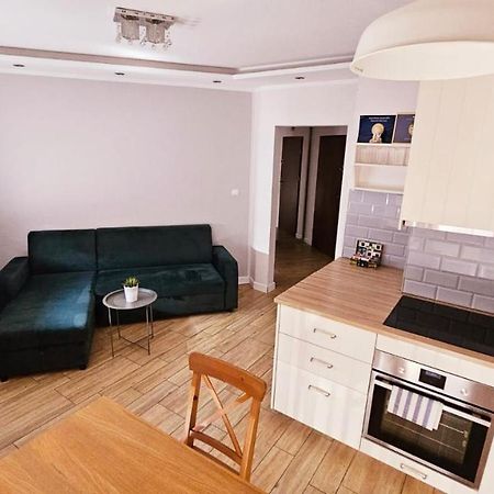 Apartament Mlynarska Pila Exterior photo