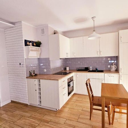 Apartament Mlynarska Pila Exterior photo
