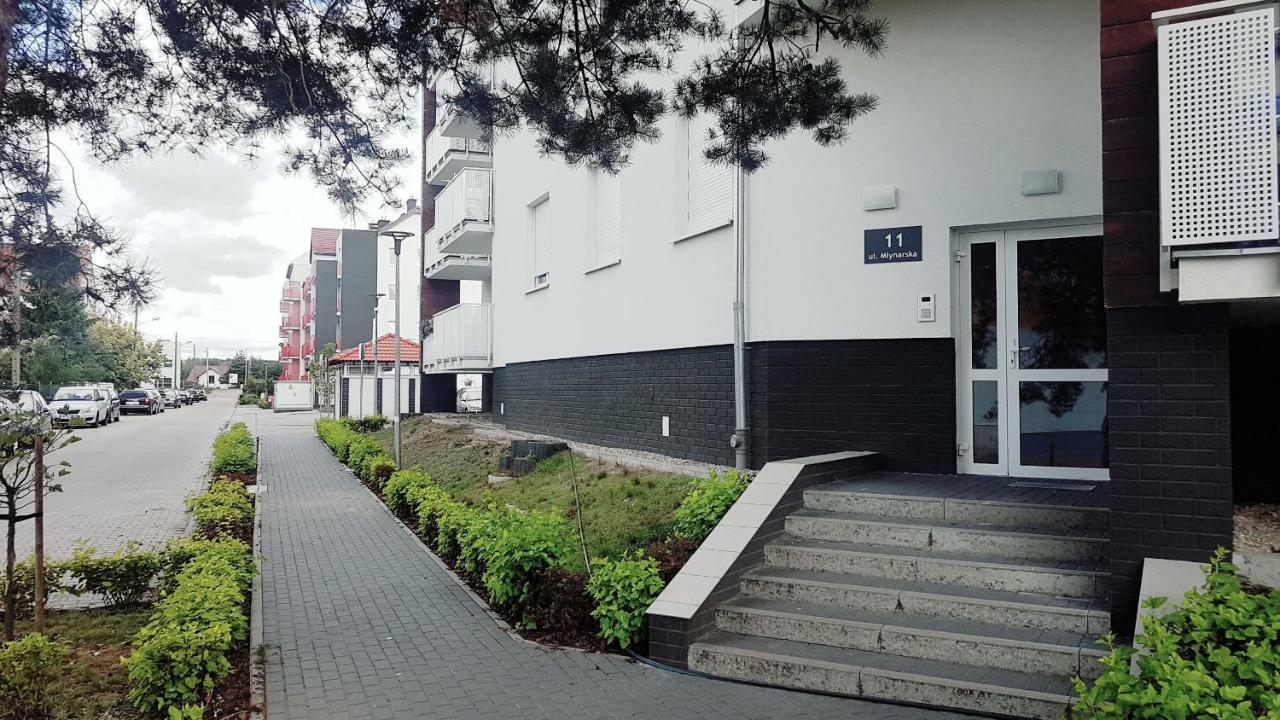 Apartament Mlynarska Pila Exterior photo